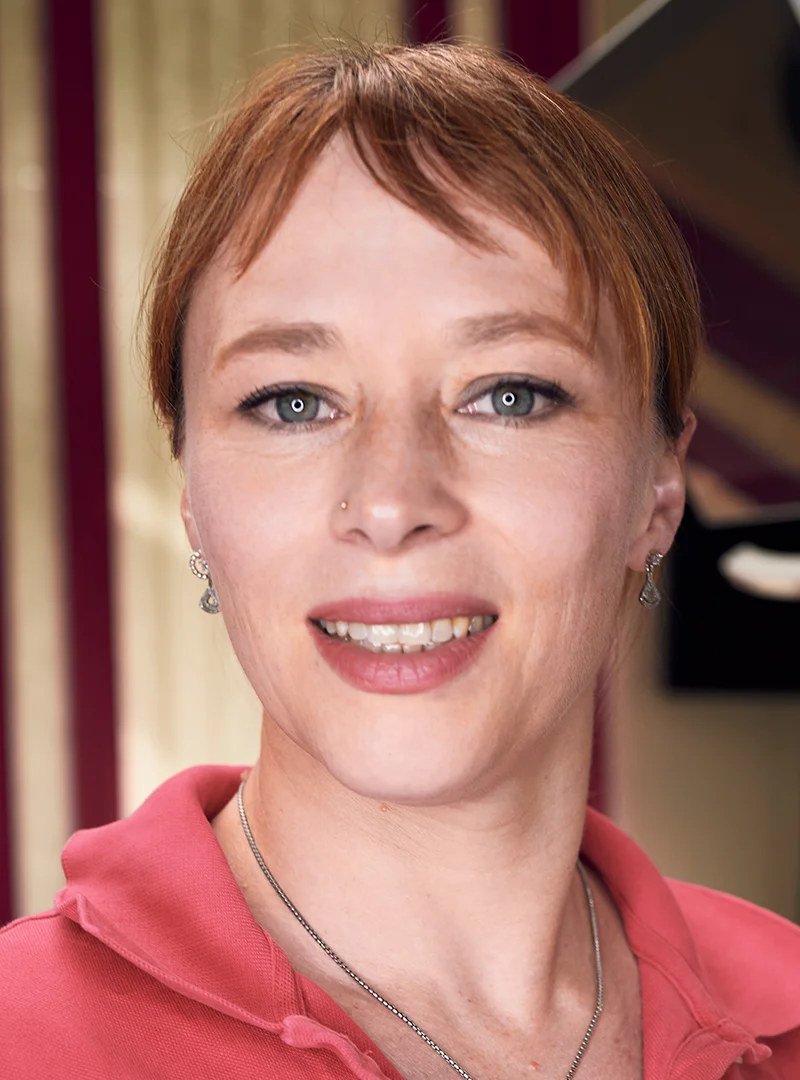 Portraitfoto von Frau Dr. Susanne Pauline Begoff - Zahnarztpraxis am Wasaplatz Dresden